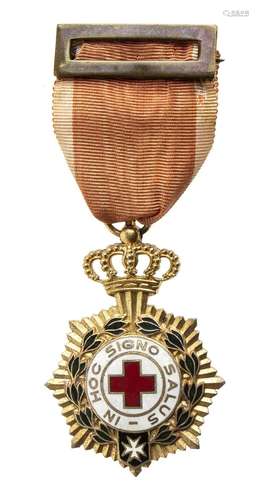 SPAIN, KINGDOM ORDER OF MERIT OF THE RED CROSS GILTBRONZE, 4...