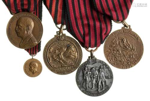 ITALY, KINGDOM A LOT OF FOUR MEDAL AND ONE MINIATURE 4 PCS B...