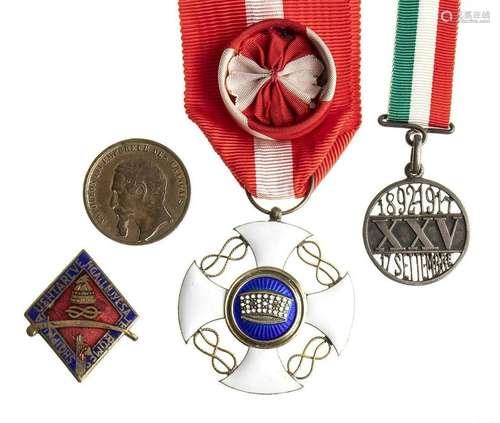 ITALY, KINGDOM LOT OF TWO MEDALS, A BADGE AND A DECORATION D...