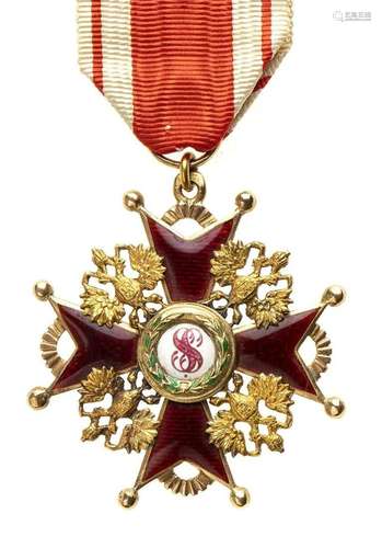 RUSSIA, EMPIRE AN ORDER OF ST. STANISLAUS, KNIGHT BADGE GOLD...