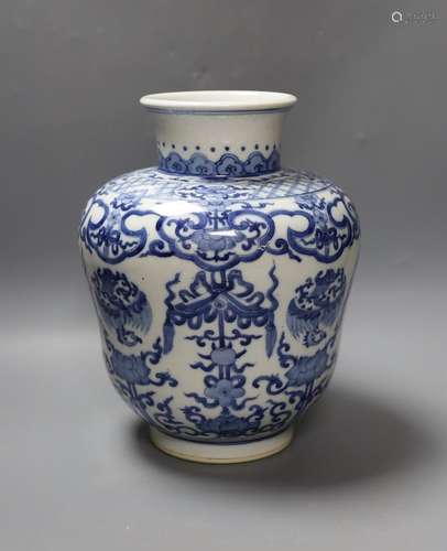 A Chinese blue and white vase, possibly Qing dynasty, 26.3 c...