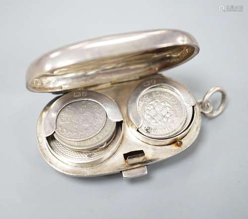 An Edwardian silver twin compartment sovereign case, Birming...