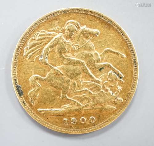 A Victoria gold 1900 half sovereign.