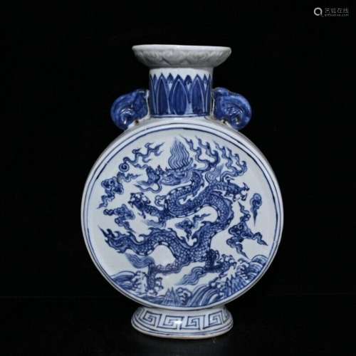 Chinese Porcelain Handmade Exquisite Vase 48101