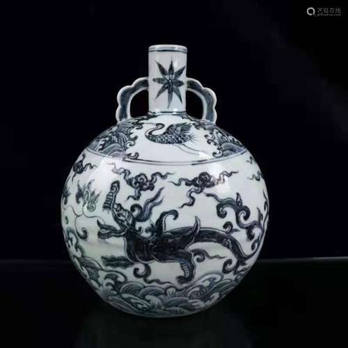 Chinese Blue and white Porcelain Handmade Exquisite Vases 66...