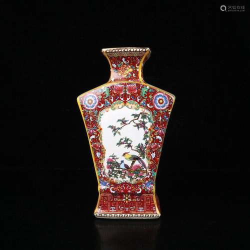 Chinese Enamel Porcelain Handmade Exquisite Vase 51166