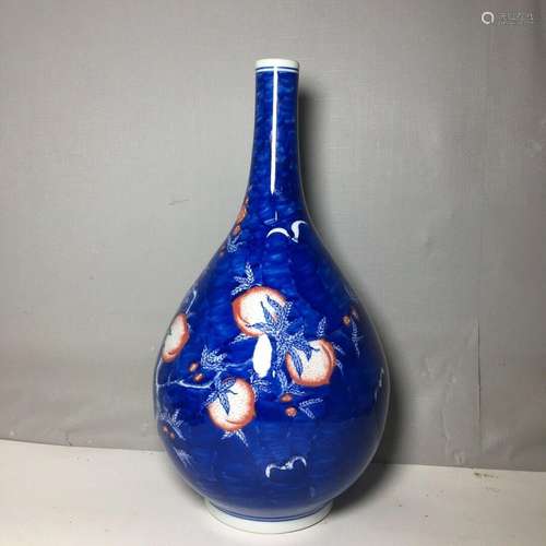 Chinese Porcelain Handmade Exquisite Vase 66003