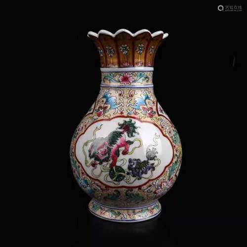 Chinese Gold plating Enamel Porcelain Handmade Exquisite Vas...