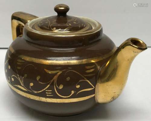 Vintage LI 789 Brown Hand Painted Ceramic Teapot