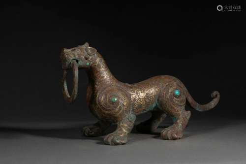 A Silver Inlaid Bronze Partly Gilt Beast