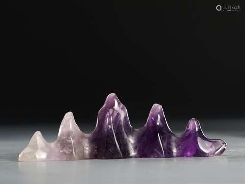 AN AMETHYST SHANZI BRUSH REST