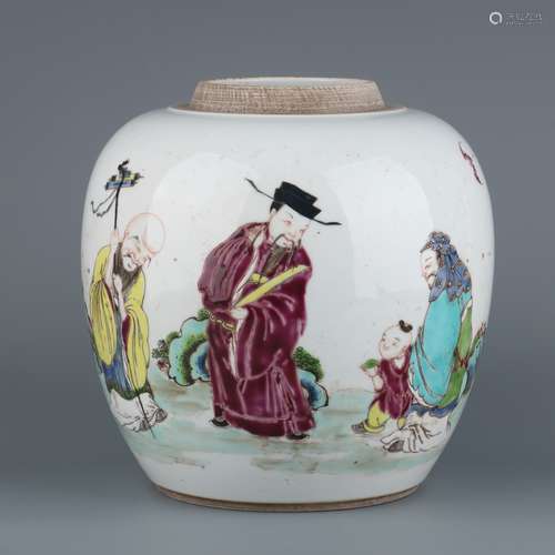 A KANGXI WUCAI FIGURE JAR