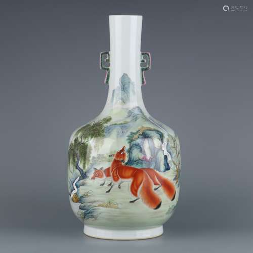 A  YONGZHENG FAMILLE ROSE VASE