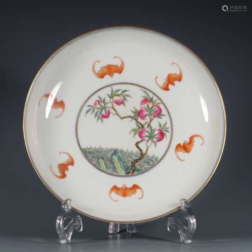 A YONGZHENG FAMILLE ROSE DISH