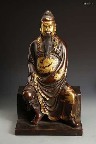 A  DAMINGYONGLE GILT BRONZE GUANGOGN STATUE