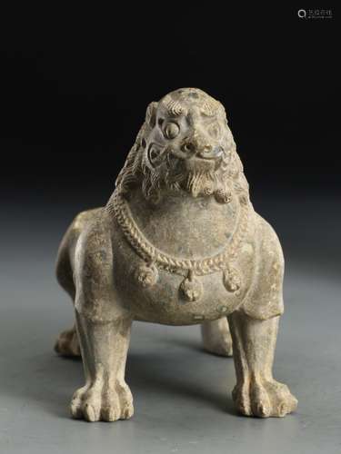 A STONE LION SHAPE ORNAMENT