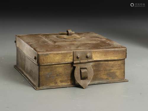 A COPPER SQUARE BOX