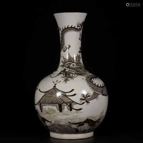 A GUANGXU GRISAILLE-DECORATED VASE