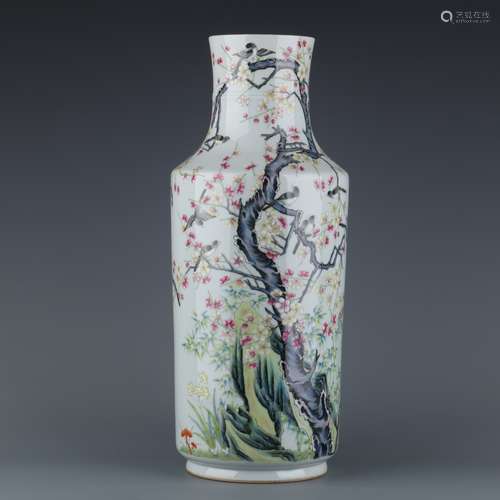 A  YONGZHENG FAMILLE ROSE ROULEAU VASE