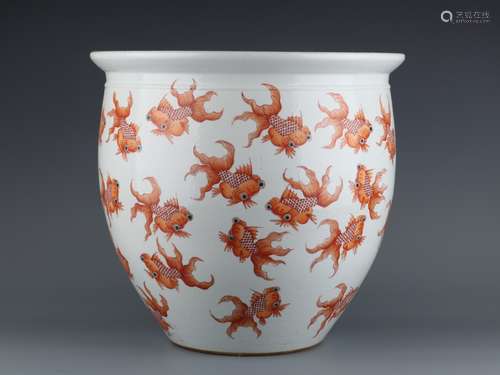 A QIANLONG IRON-RED FISH PAINTING WATER TANK