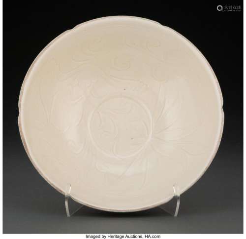 A Chinese Ding-Style Dish 2-3/4 x 9 inches (7.0 x 22.9 cm)