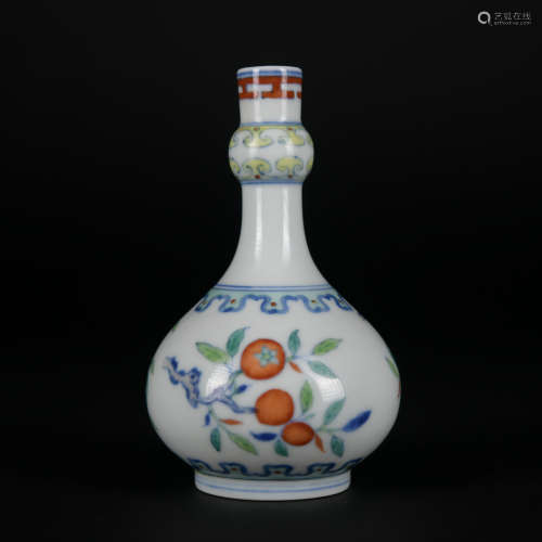 A DouCai 'floral' vase