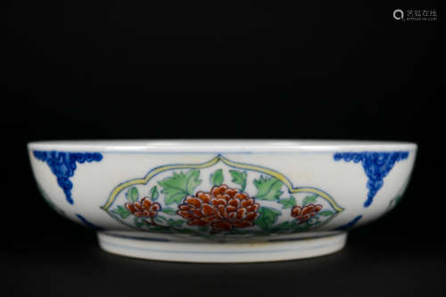 A DouCai 'floral' dish