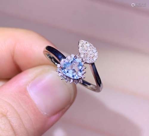 天然海蓝宝18k金钻石戒指