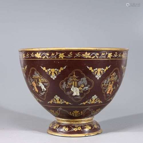Large Chinese Gilt Lacquer Vessel