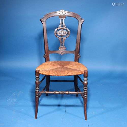 American Antique Wooden Chair