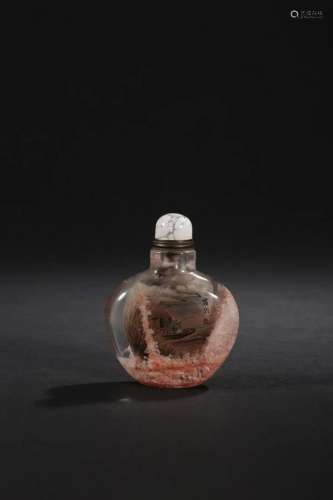 A Crystal Snuff Bottle With Figure Pattern