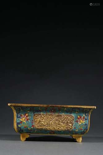 A Gilt-bronze Cloisonne Flowerpot With Flower Pattern