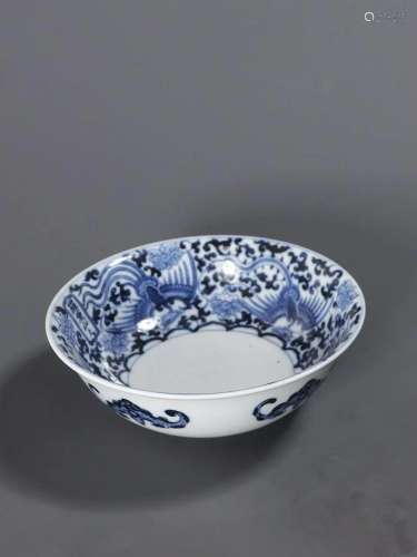 A Bule and White Bowl With Pheonix Pattern