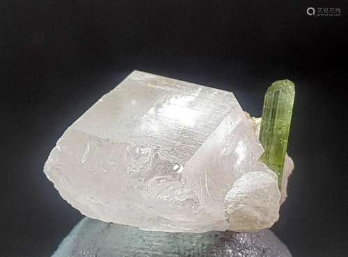 5 Grams Very Beautiful Green Tourmaline with Quartz Crystal