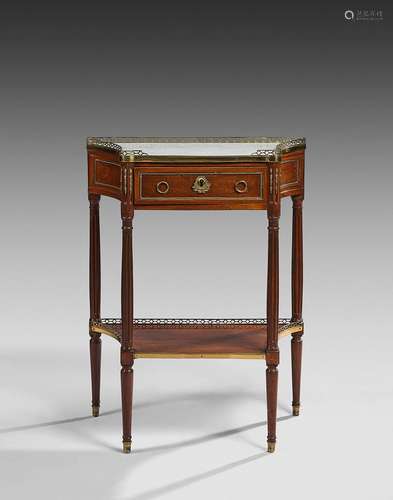 Petite console desserte en acajou et placage d'acajou ; ...