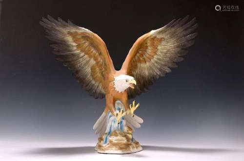 Porcelain figure, bird of prey approaching prey, 2nd