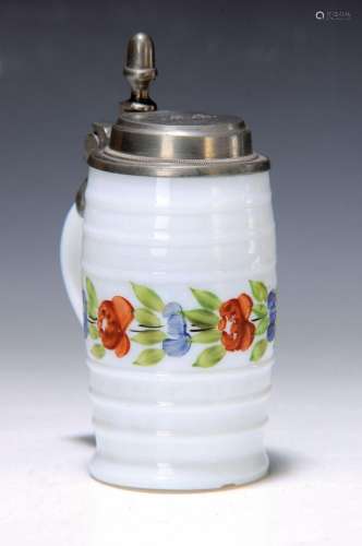 Lidded jug, Fichtelgebirge around 1820/30, frosted