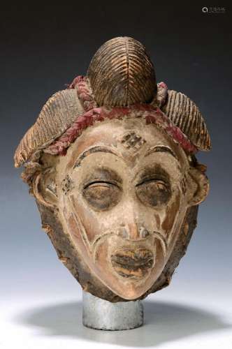 Mask for funeral ceremonies, Kota, 40-50 yearsold, Carved