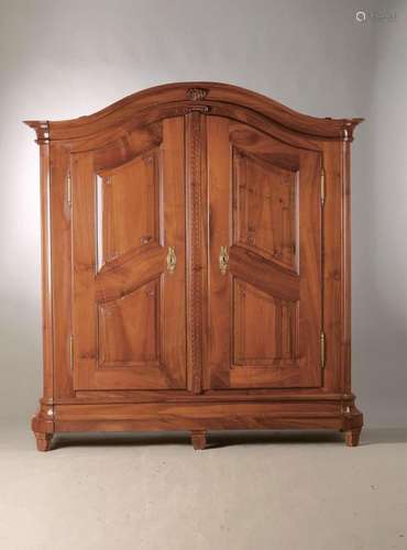 cupboard, Bodenseeraum, around 1800, Walnut massive