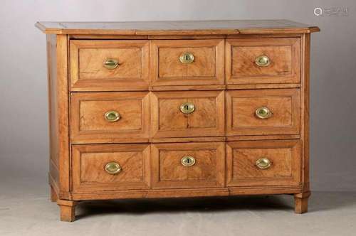 Chest of drawers, Louis Seize, around 1780, walnut