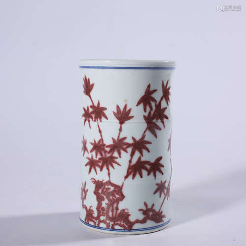 Underglaze red pen holder