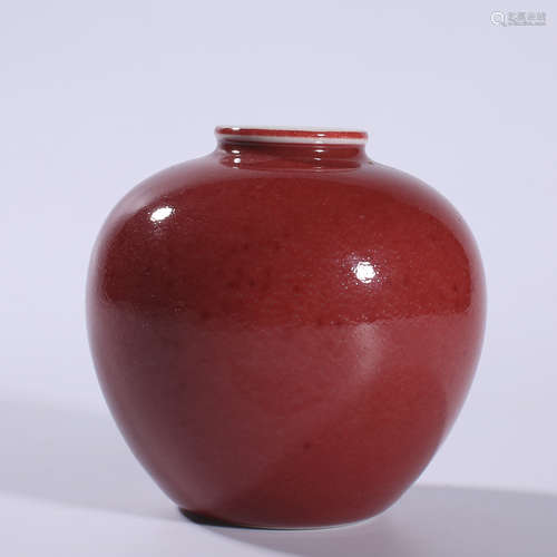 Red glazed pot