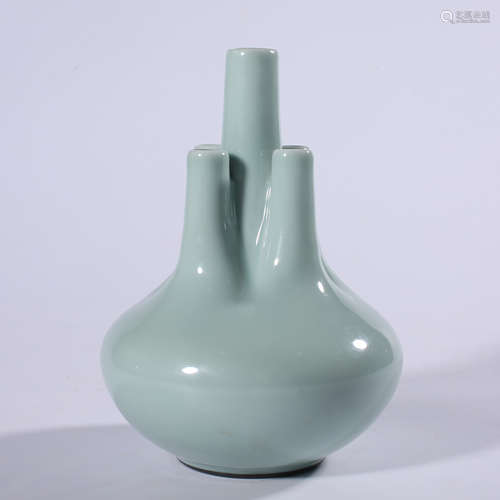 Green glazed five hole bottle