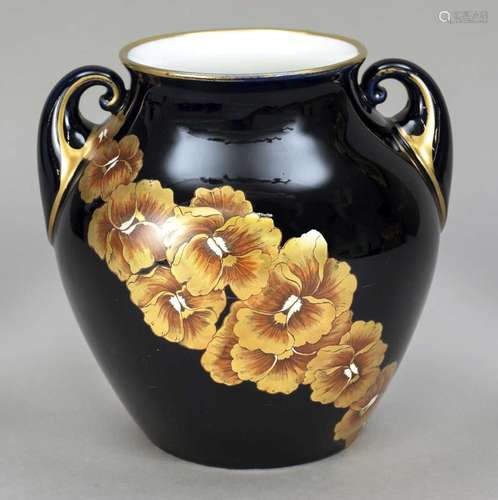 Vase, Fraureuth, stamped mark 1898-19