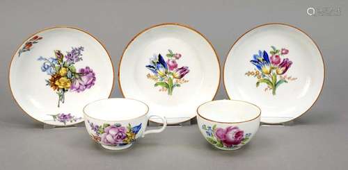 Two cups with 3 saucers, Meissen, Mar