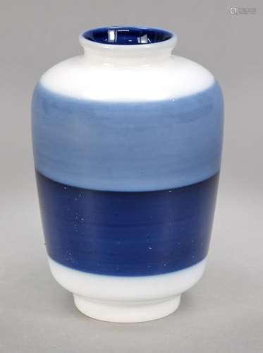 Vase, KPM Berlin, mark 1962-1992, 1st