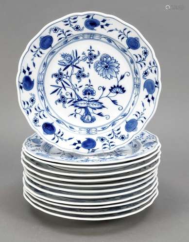 12 dinner plates, Meissen, marks afte