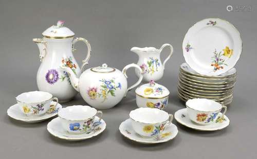 Coffee and tea service for 12 persons