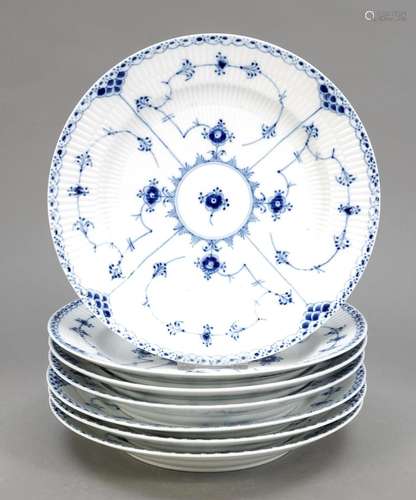 Seven dinner plates, Royal Copenhagen