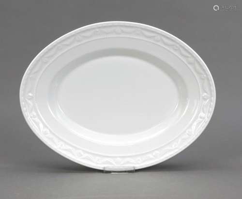 Serving plate, KPM Berlin, mark 1993-